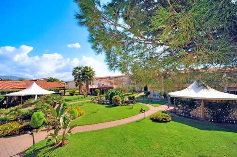 Nicotera Beach Village Экстерьер фото